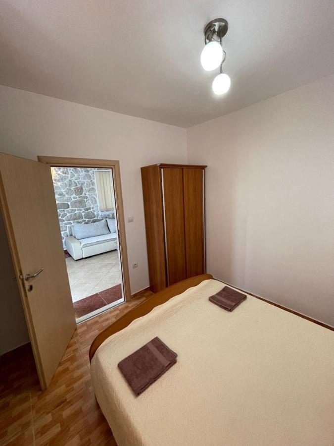 Ivan I Matej Apartments Blace Esterno foto